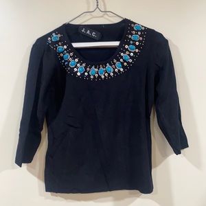 JAC- Small 3/4 Sleeve decorative collar